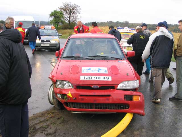 Vyškov 2003 Počasí předvedlo právé soutěžácké peklo a takk není se divut tomu že na trati byla spousta havárií.