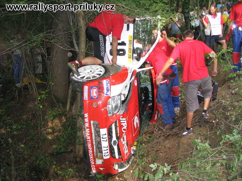 Havárie Martina Prokopa na Barum rally 2005